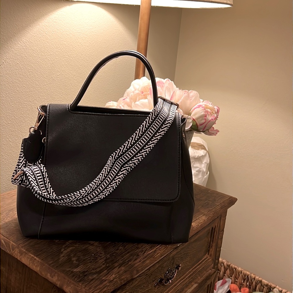 Black Vegan Leather Handbag with Detachable Strap